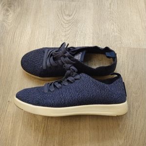 Woolloomooloo Darwin Merino Wool Sneakers. Size 39